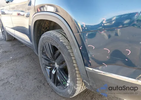 2018 Volkswagen Atlas 3.6L V6 Sel z USA, uszkodzony, nr VIN 1V2MR2CA5JC577600